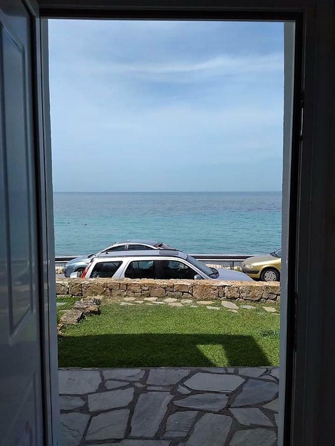 Seaside Beach House Siviri Buitenkant foto
